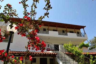 Filia Studios & Apartments