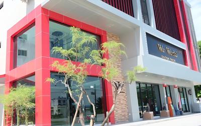 We World Boutique Hatyai