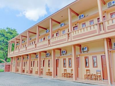 OYO 90029 Bwi Guest House