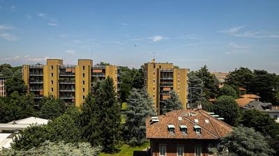 Rovani 14 in Monza With 1 Bedrooms and 1 Bathrooms