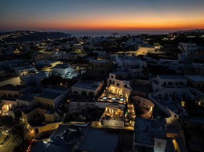 Yiota Collection  4 Suites & 4 Prive Jacuzzi