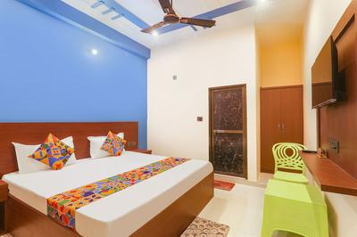 Fabexpress Atithi Niwas