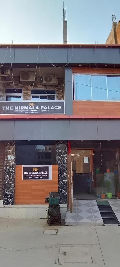 Goroomgo Nirmala Palace Ayodhya