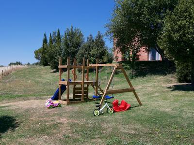 Tuscan Hilltop Farm Stay