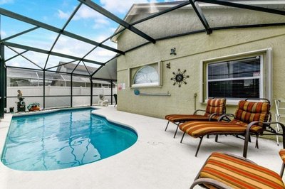 Cozy 3br Home W/ Private Pool Near Disney 3 Bedroom Villa