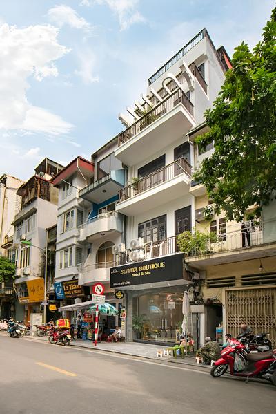 La Renta Premmier Hotel and Spa