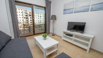 Lovely 2-bed Apartment in Marina de la Duquesa