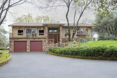 Sonora Splendor Stately 3 BDR on Secluded Lot!