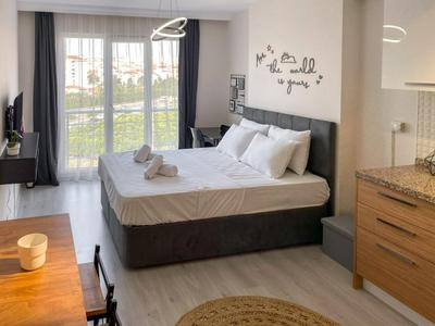 Cozy and Modern Studio With City View in Atasehir