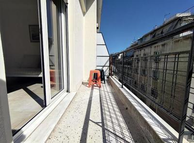 Vibrant City Oasis 2BR near Metaxourgeio