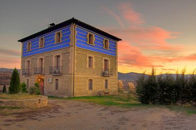 Bodegas de Arnés - Adults Only