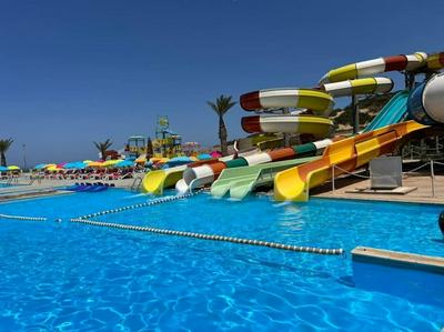 Doriane Beach Club & Aquapark