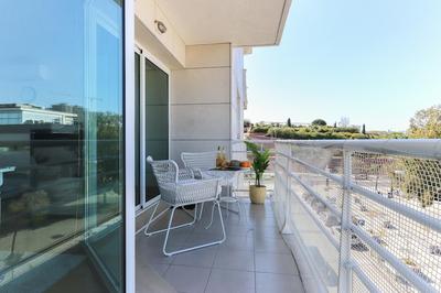 Amazing SEA VIEW Studio