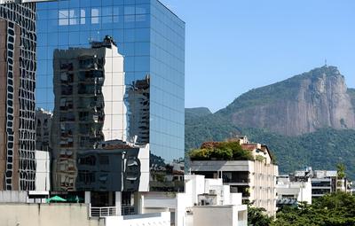 Comfort in Ipanema 2 Blocks From the Beach Vp604