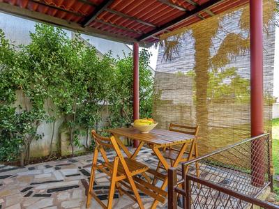 Holiday Home With Garden Located Near the Beach
