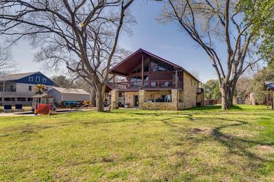 Seguin Riverfront Retreat: Fishing Dock + Kayaks!
