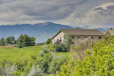 Stunning Sheridan Ranch Villa: Mountain View!