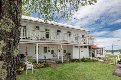 Bove Cottage 1 -limit 3 1 Bedroom Cottage by RedAwning