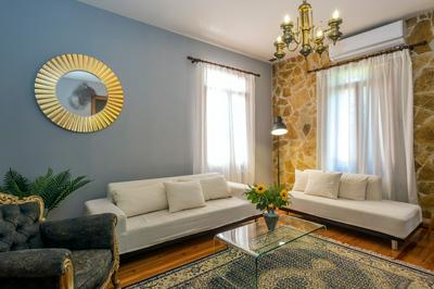 Casa d' Aquila