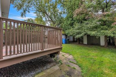Charming Family Retreat: Cozy Comfort Awaits You! 3 Bedroom Home