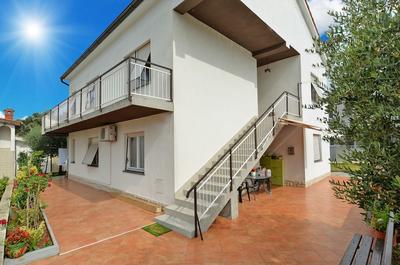 Apartment 1552