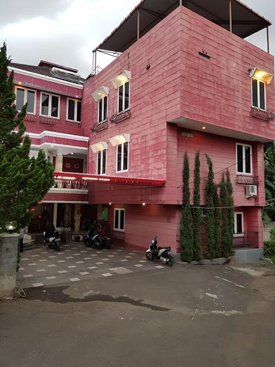 Hotel Scarlet Bukit Pakar