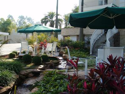 El Shadai Park Hotel