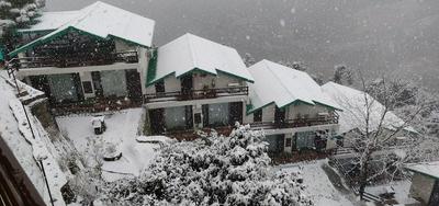 WoodSmoke resort & Spa