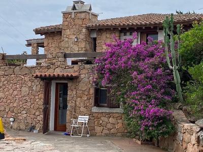 Villa Sleeps 12