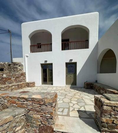Ligaria Stone Maisonette Gem in Folegandros Heart