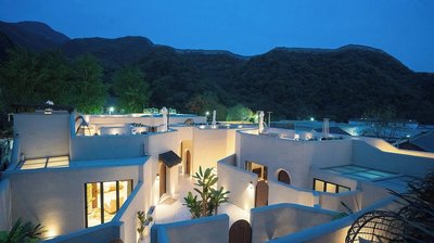 Beifei Garden Majestic Great Wall View