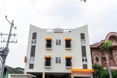 OYO 1185 Bukit Toedjoeh Residence Syariah