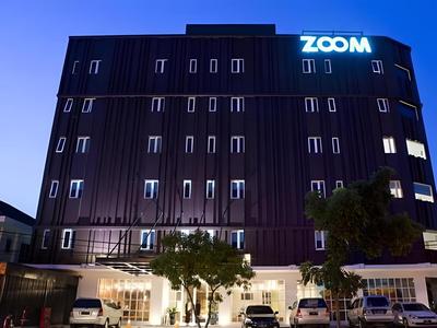 Zoom Hotels