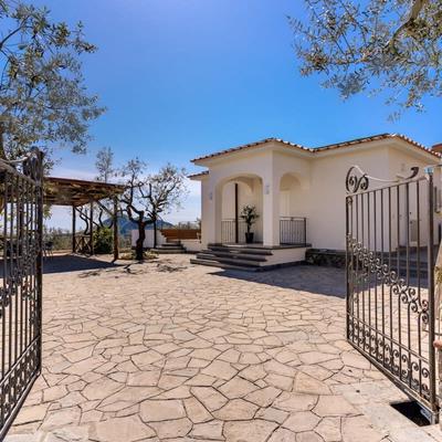 Villa Rusinella in Massa Lubrense