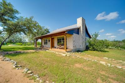 Rustic-elegant Cabin: Deck, Near Lake Travis!