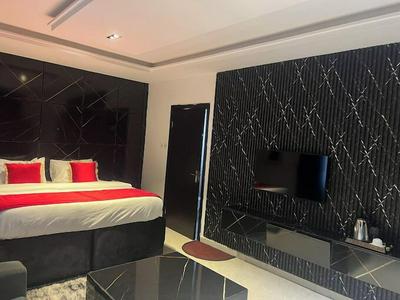 Florence Hotel and Suites