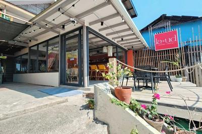 La Ud Lounge and Hostel