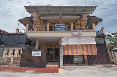 RedDoorz near Sepinggan Airport Balikpapan 2