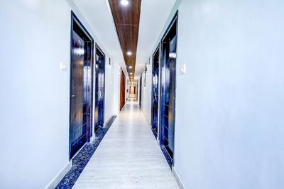 Fabhotel The South Square