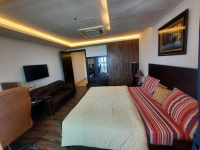 Goldcrest Apartments