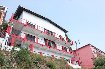 OYO 8878 Chinar Lake View