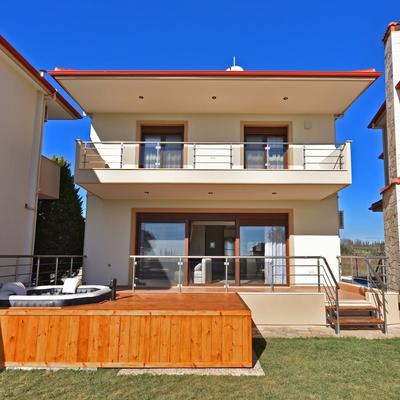 Katerina Seaview Maisonette by Travelpro Sevices