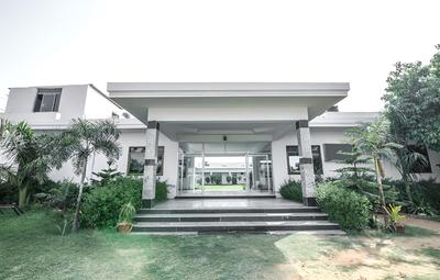 OYO 15243 Hotel Gulab Resort