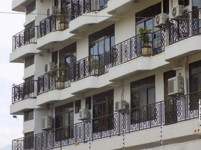 Machare British Hotel