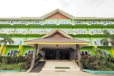 OYO 920 Saensukkho Hotel And Resorts