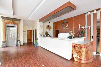 RedDoorz @ Raya Kuta