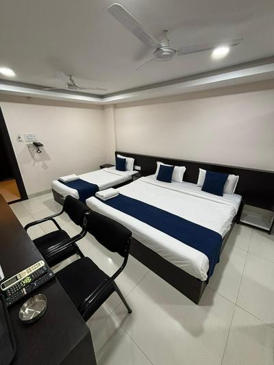 Hotel Diamond Residency