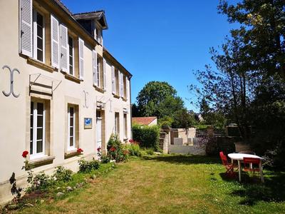 Spacious Holiday Home With Garden
