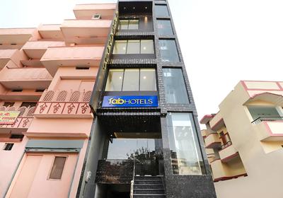 Fabhotel Lemon Grass