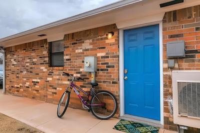 Garage Studio near OUSHC Hospital
